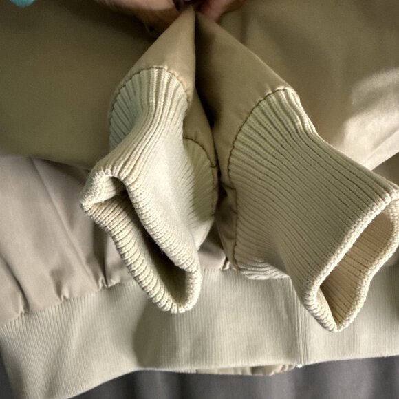 Vintage L.L. Bean Windbreaker Jacket Mens Size 42 Cream Zip Pockets - Picture 8 of 16